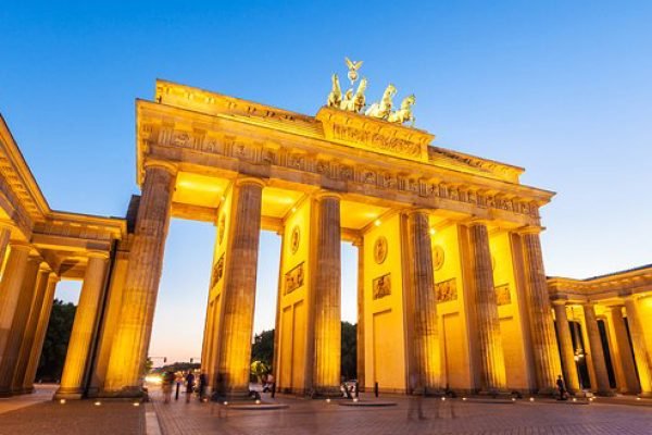 germany-brandenburg-gate